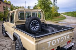 Toyota Land Cruiser 79 Facelift 2024 neuf en vente chez Equip Raid