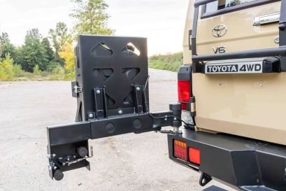 Porte jerrican intégré au pare-chocs arrière afn pour Toyota Land cruiser 78