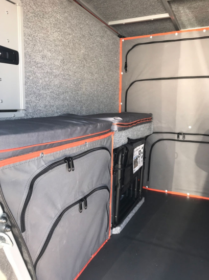 intérieur de la cellule Khaya