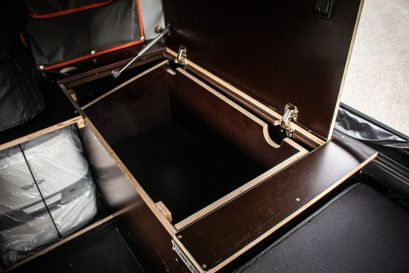 Ford Ranger PXIV préparation tout terrain pick up 4x4 raid bivouac en Alsace Canopy Camper Alu-Cab rangement sur mesure