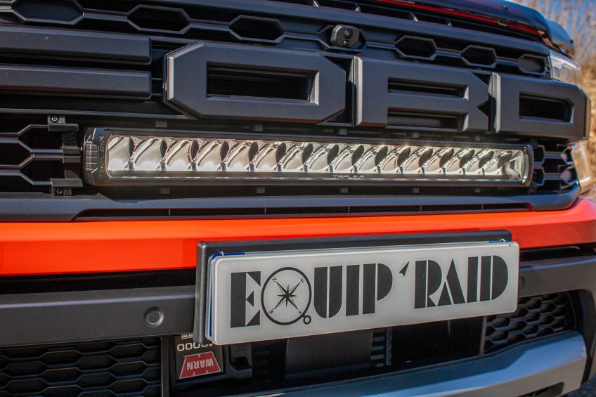 LAZER triple-R16 Gen2 ELITE avec intégration à la calandre&nbsp;du Ford Ranger Raptor 2023