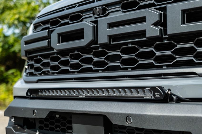 Ford Ranger Raptor 2023 équipé par equip'raid barre led lazer