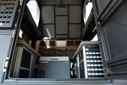 Ford Ranger Raptor 2023 équipé par equip'raid modcap alu-cab intérieur