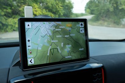 Ford Ranger Raptor 2023 équipé par equip'raid gps Garmin tread xl overland