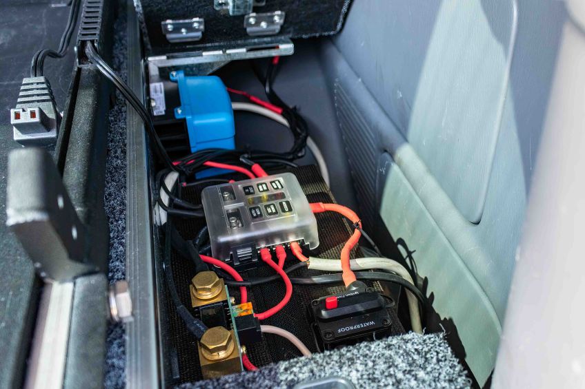 Chargeur de batterie Victron avec batterie au gel 90Ah