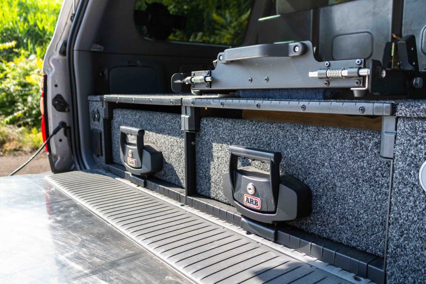 Aménagement double tiroir ARB pour HDJ100 vendu chez Equip'Raid