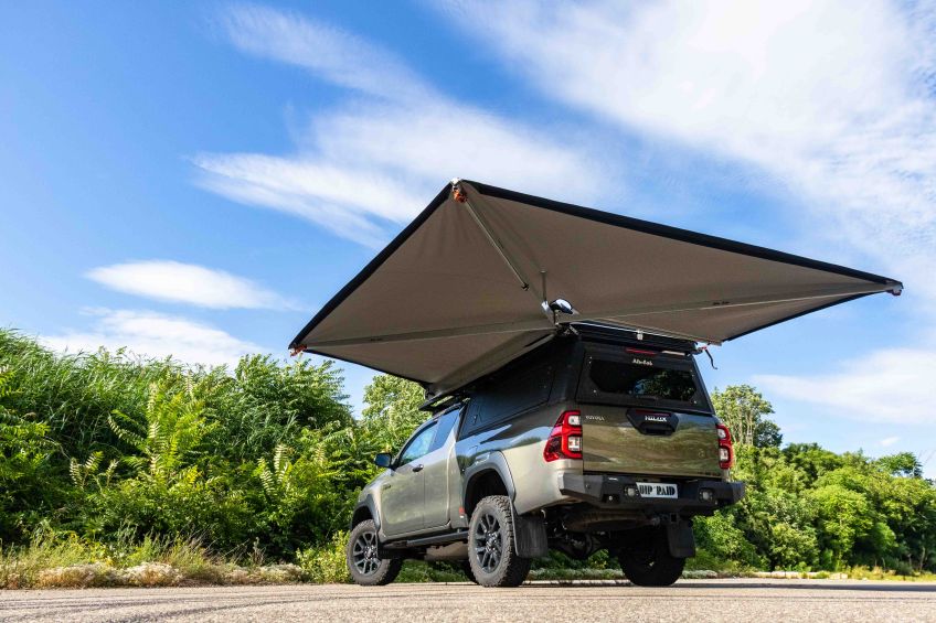 toyota-hilux-revo-invincible-preparation-4x4-alsace-tente-de-toit-equipraid-auvent-alu-cab-270