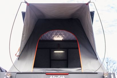 Tente ouverte du Canopy Camper Alu-Cab