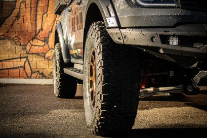 Ford Ranger Raptor préparé par Equip'Raid avec une cellule Khaya Alu-Cab