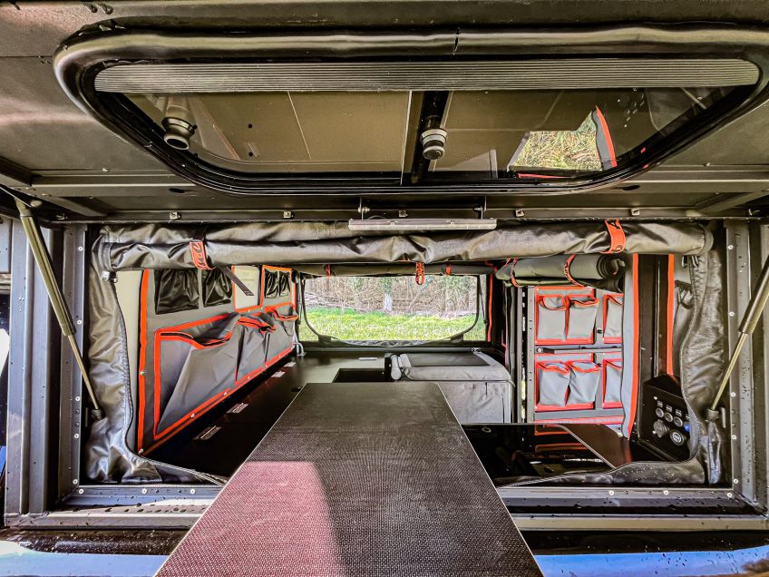 Ford ranger PXII Canopy Camper préparé par equip'raid equipement tout-terrain 4x4 raid bivouac