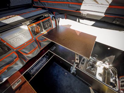 Ford ranger Canopy Camper Alu-Cab préparé par Equip'Raid Mulhouse