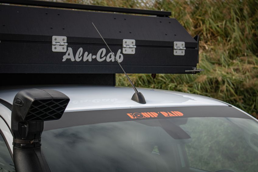 Préparation pick up Ford Ranger PXIII 4x4 tout-terrain par Equip'Raid Canopy Camper snorkel