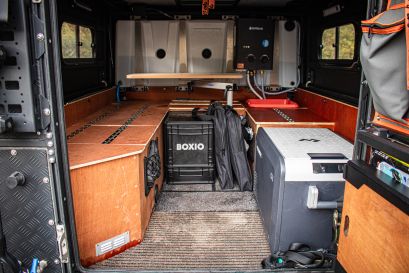 Préparation pick up Ford Ranger PXIII 4x4 tout-terrain par Equip'Raid vue intérieure Canopy Camper