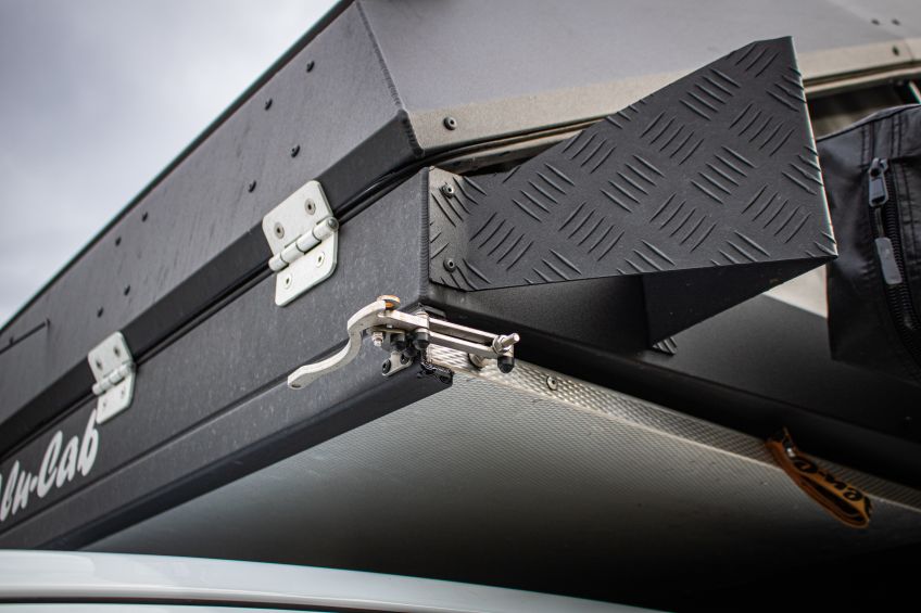 Préparation pick up Ford Ranger PXIII 4x4 tout-terrain par Equip'Raid Canopy Camper déflecteur