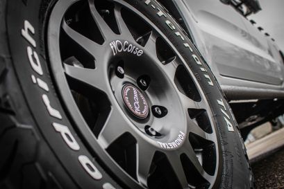 Ford Ranger PXIII préparé par Equip'Raid Hardtop tente de toit équipement 4x4 tout-terrainjante renforcée Evo Corse