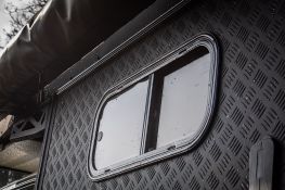 Ford ranger PXII Canopy Camper préparé par equip'raid equipement tout-terrain 4x4 raid bivouac moustiquaire