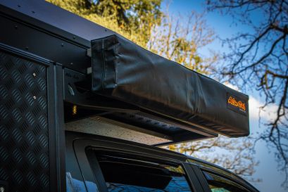 Ford ranger Canopy Camper Alu-Cab préparé par Equip'Raid Mulhouse