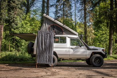 Préparation Land cruiser HZJ78 bivouac - auvent Alu-cab 