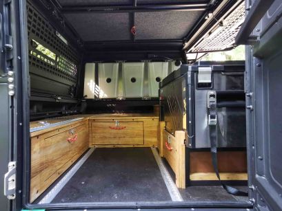 Aménagement personnalisé du modcap family dans un Dodge Ram 1500