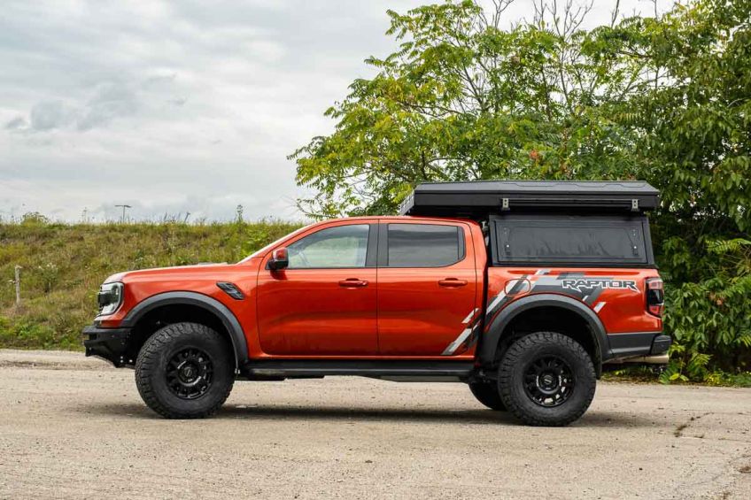Ford Ranger Raptor 2023 préparé par Equip'Raid Alu-Cab Frontrunner ARB Victron