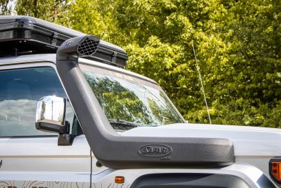 Snorkel Bravo Alu-Cab monté sur Toyota Land Cruiser 76