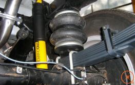 Boudin pneumatique pour suspension renforcée de véhicule tout-terrain professionnel