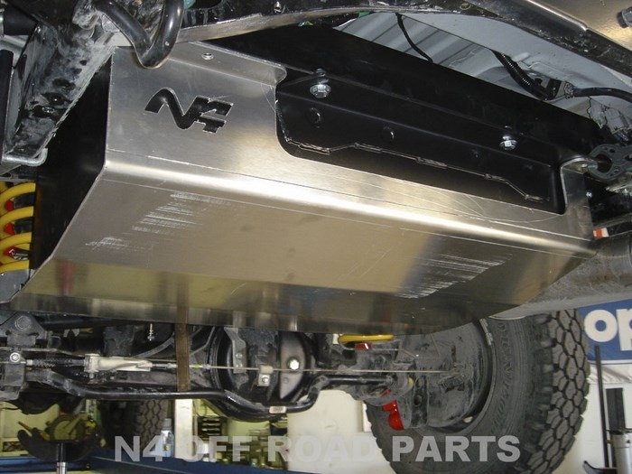 BLINDAGE RESERVOIR N4 6MM PAJERO II/MONTERO 91