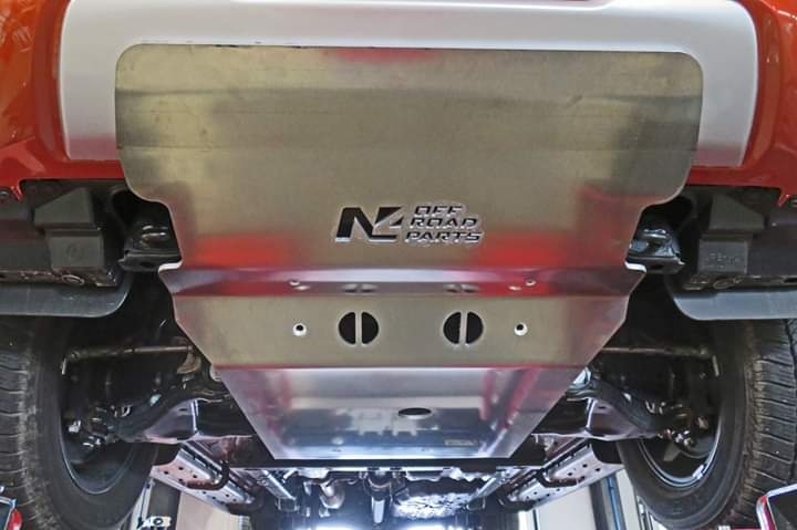 BLINDAGE AVANT 8mm N4 AVEC RENFORTS POUR TOYOTA HILUX REVO INVINCIBLE (ROCCO) DE 2018 A 2020