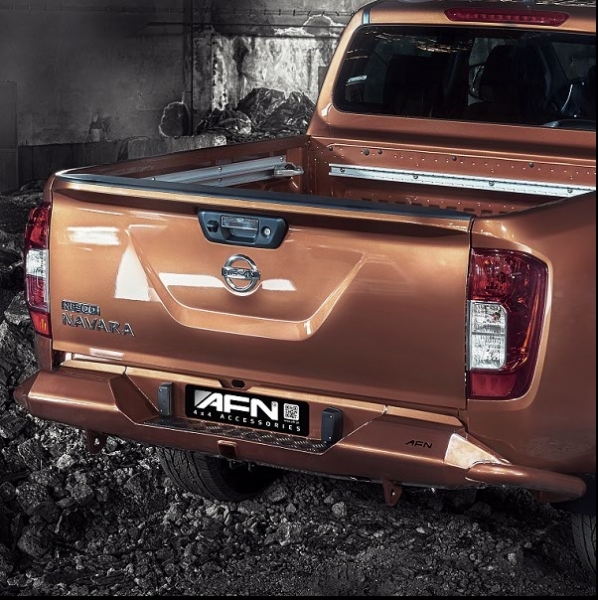 PARE CHOC ARRI&Egrave;RE AFN RENFORC&Eacute; EN ACIER POUR NISSAN NAVARA NP300 (D23) A PARTIR DE 2015