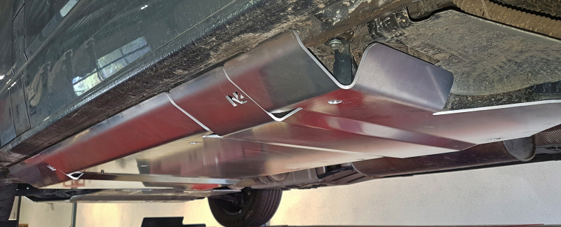 BLINDAGE RESERVOIR GASOIL, ADBLUE ET CHAUFFAGE WEBASTO N4 5MM POUR VOLKSWAGEN T6 ET T6.1 AVANT 2021