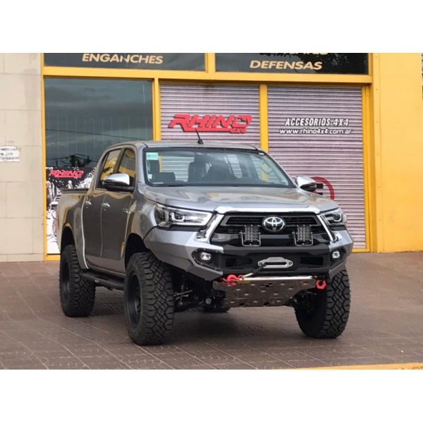 PARE CHOC DE REMPLACEMENT RHINO4X4 EVOLUTION 3D NOIR/CHROME POUR TOYOTA HILUX REVO A PARTIR DE 2021