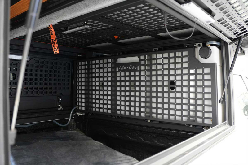 RESERVOIR D'EAU ALU-CAB 50L POUR CANOPY CAMPER ET MODCAP AVEC KIT DE FIXATION