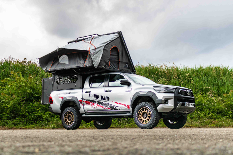 ALU CAB MODCAP FAMILY AVECFENETRES POUR TOYOTA TUNDRA A PARTIR DE 2022 BENNE COURTE