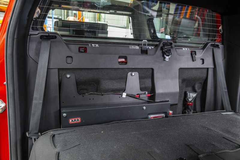 KIT DE MONTAGE DE BATTERIE SLIMLINE100 ARB POUR FORD RANGER 2022+ DC/XC