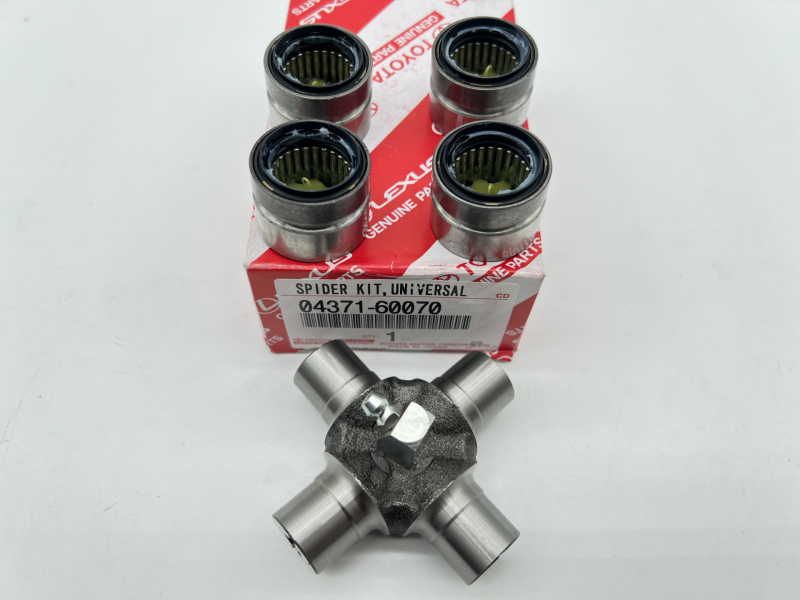 CROISILLON DE TRANSMISSION POUR TOYOTA LAND CRUISER &Oslash; 29 x 77.3 MM