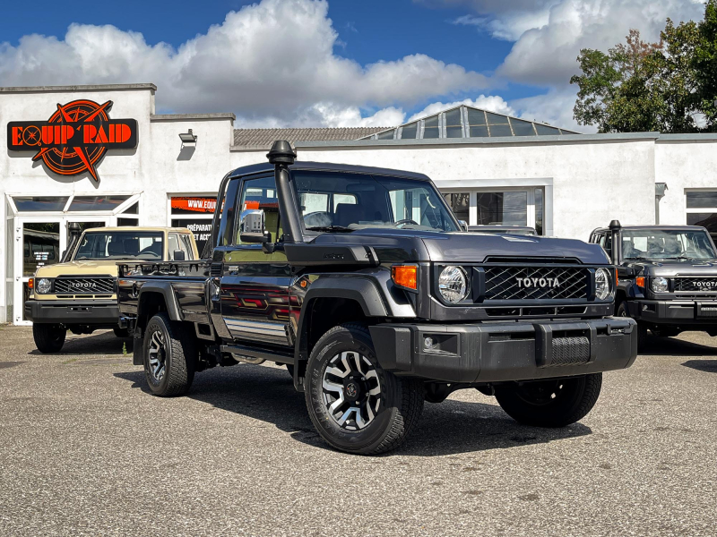 TOYOTA LAND CRUISER GDJ79SC LX+ MY2024 BVA VERSION TROPICALISE SIMPLE CABINE 2.8L TURBO DIESEL