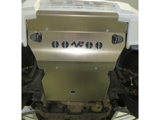 BLINDAGE AVANT 8MM AVEC RENFORT N4 POUR MITSUBISHI PAJERO IV V8/V9 A PARTIR DE 2007